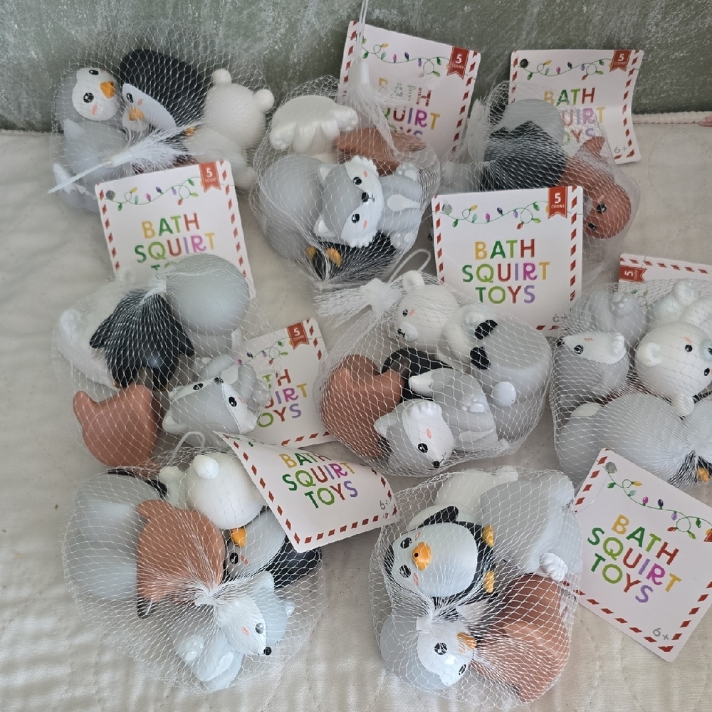 8 Sets 5 Bath Squirt Toys Set, 5 Animals Ages 6+ Stocking Stuffers Bath Fun New - Picture 1 of 6